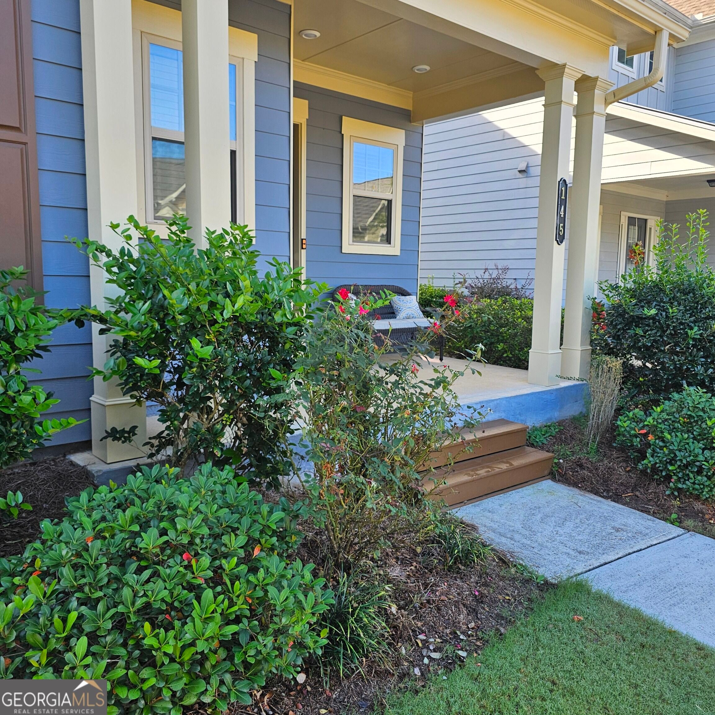 145 Mansfield DR