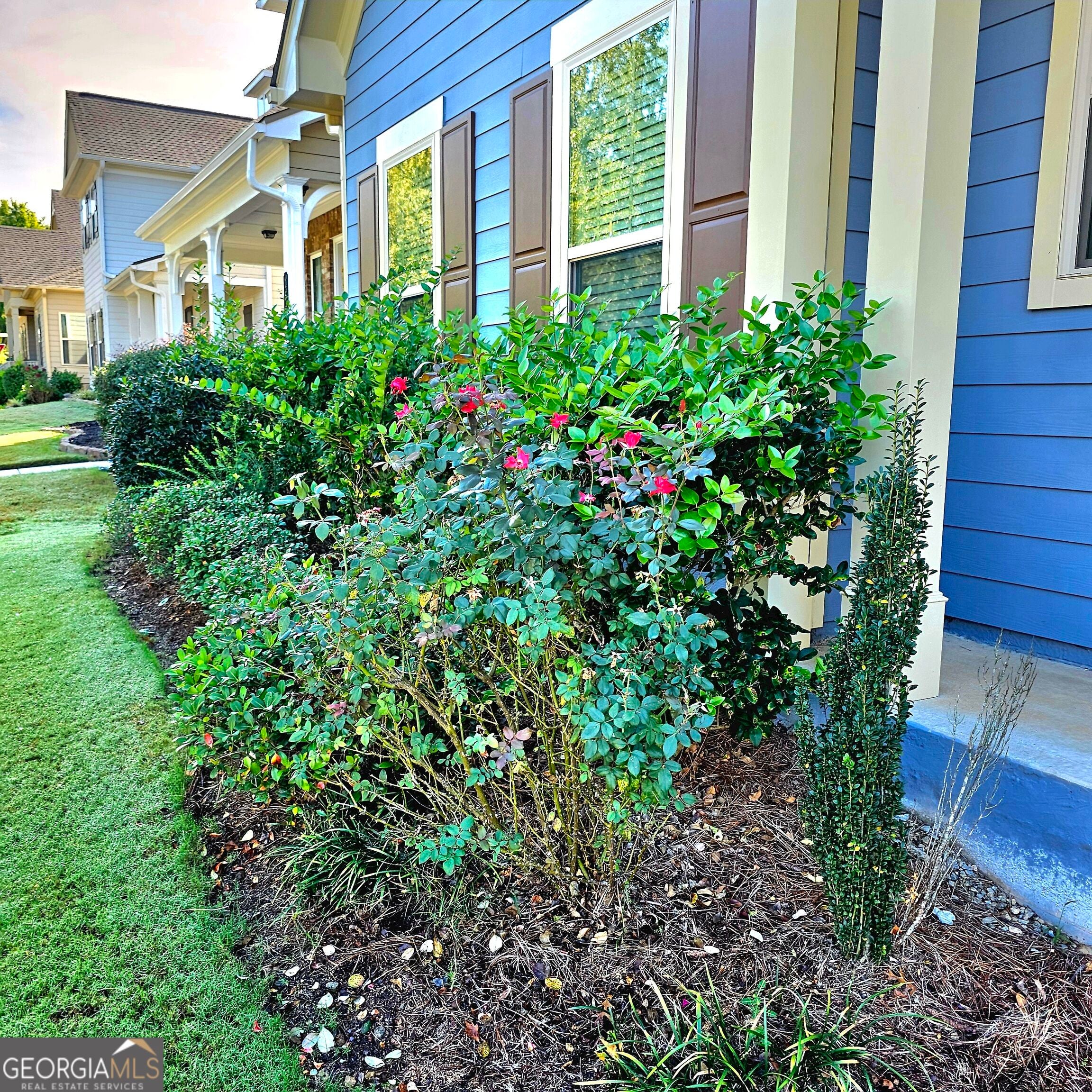 145 Mansfield DR