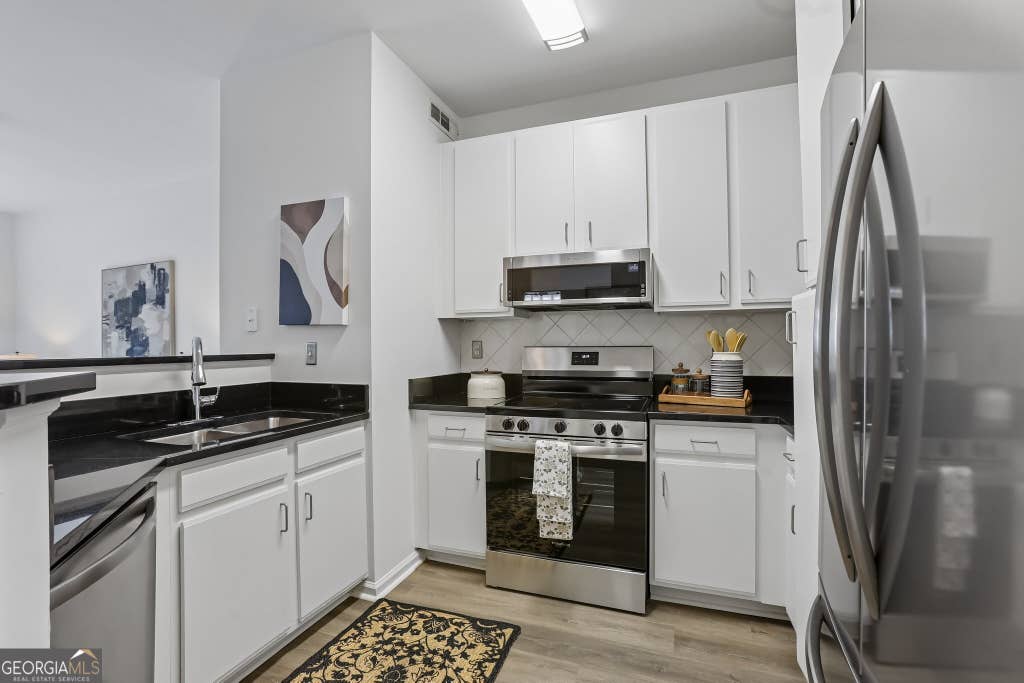 Photo of 821 Ralph McGill Boulevard NE #3126, Atlanta, GA 30306 (MLS # 10800266)