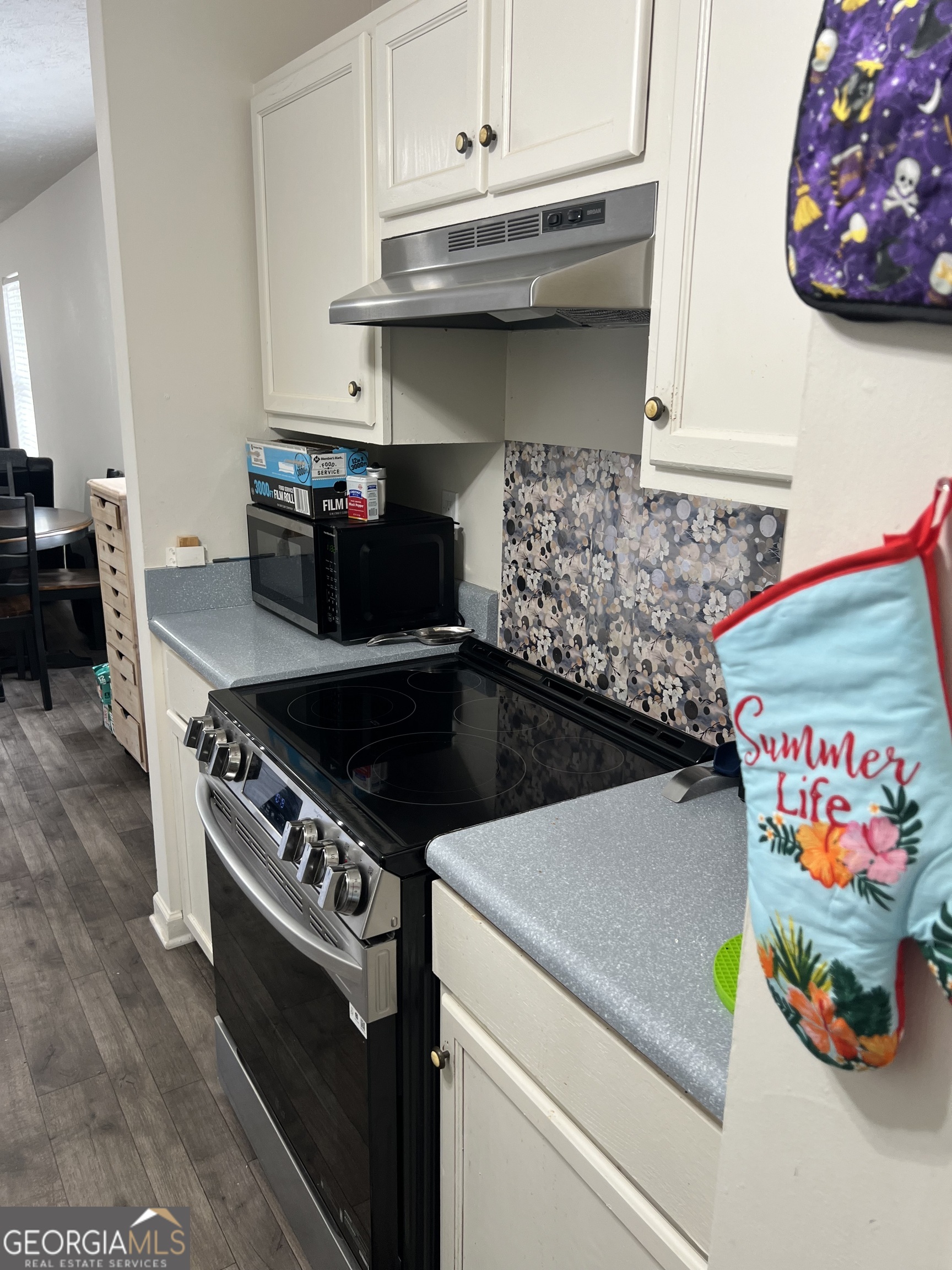 7130 Crystal Creek PL