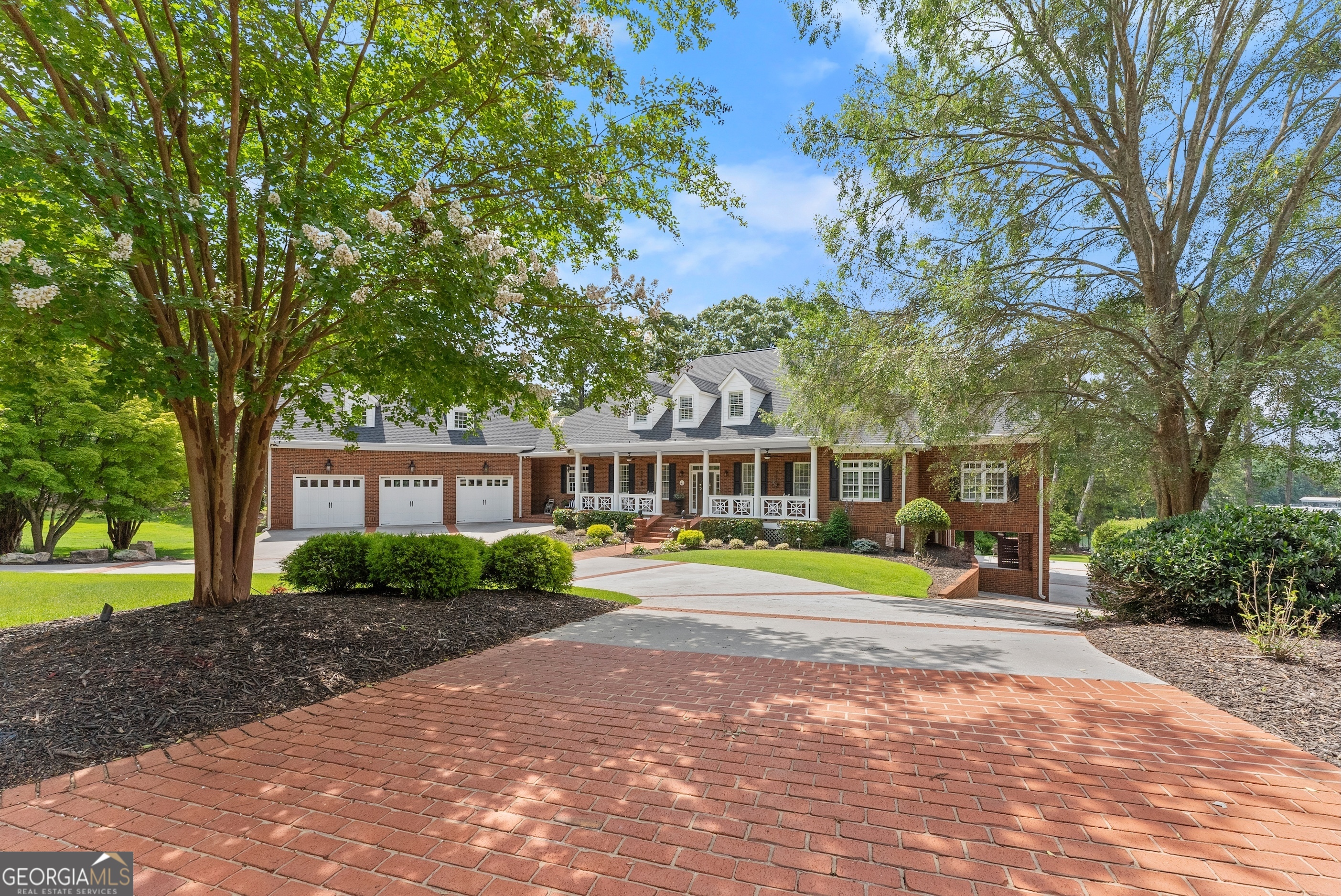 6707 Summer Crest CT
