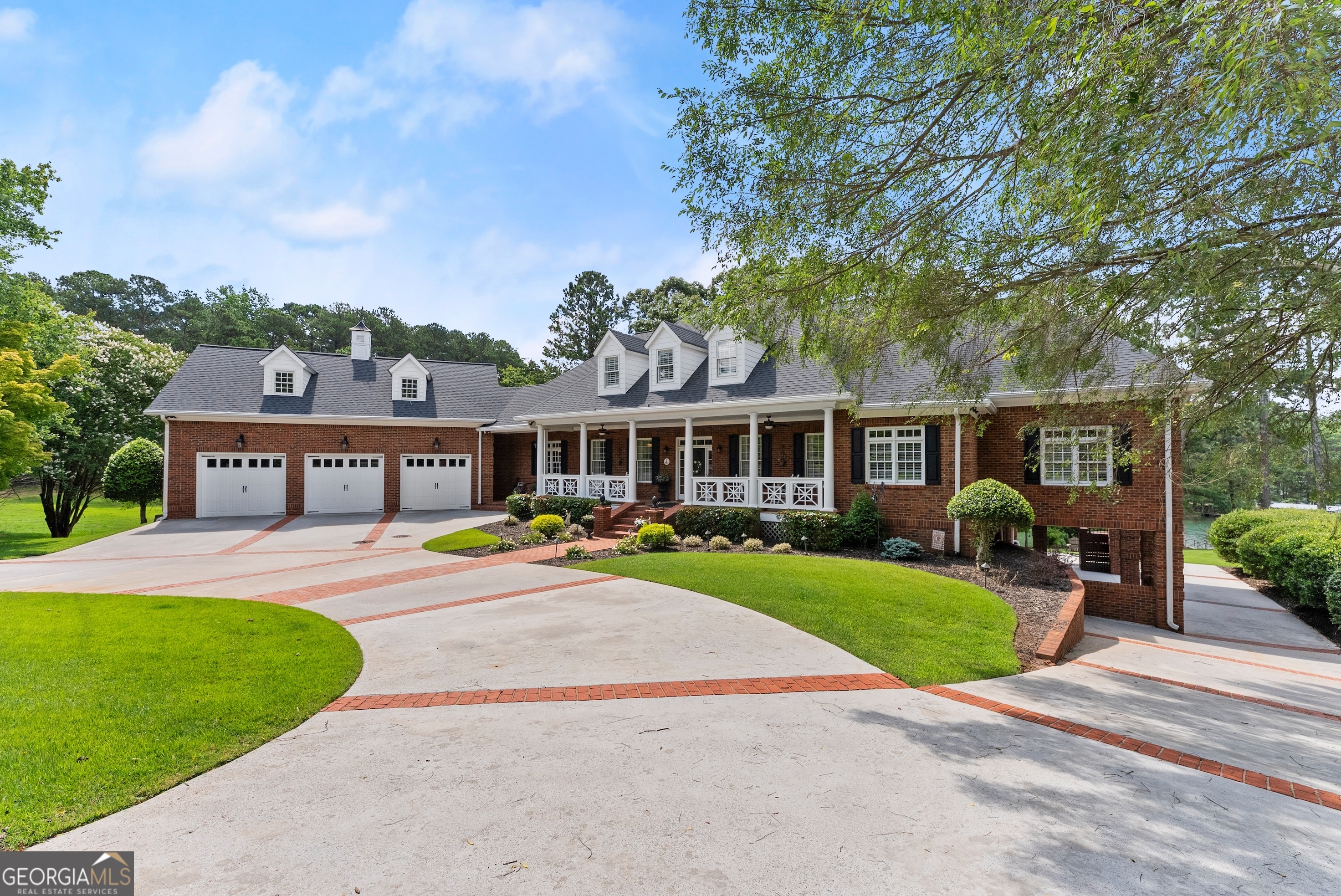 6707 Summer Crest CT