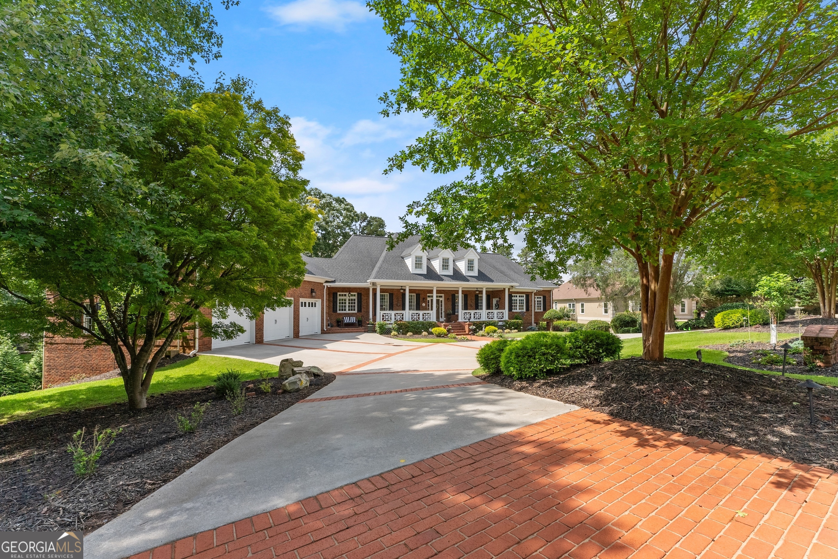 6707 Summer Crest CT