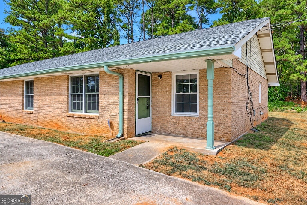 Photo of 5825 Singleton Road #B, Norcross, GA 30093 (MLS # 10880249)