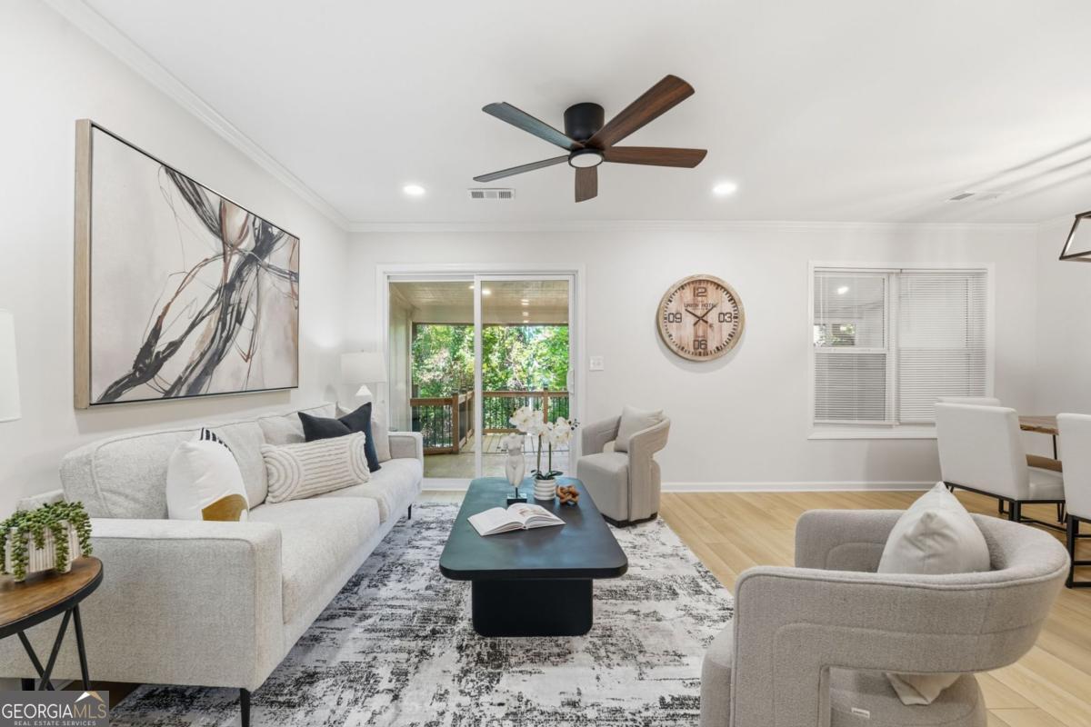 Cedar Pointe - Residential