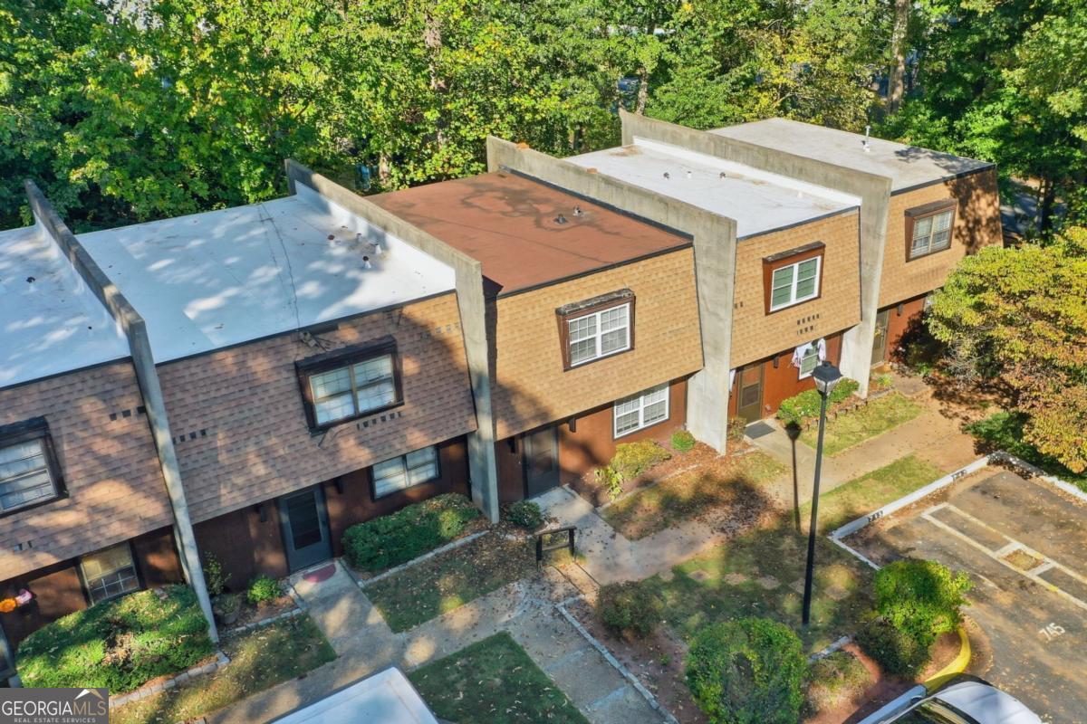 Cedar Pointe - Residential