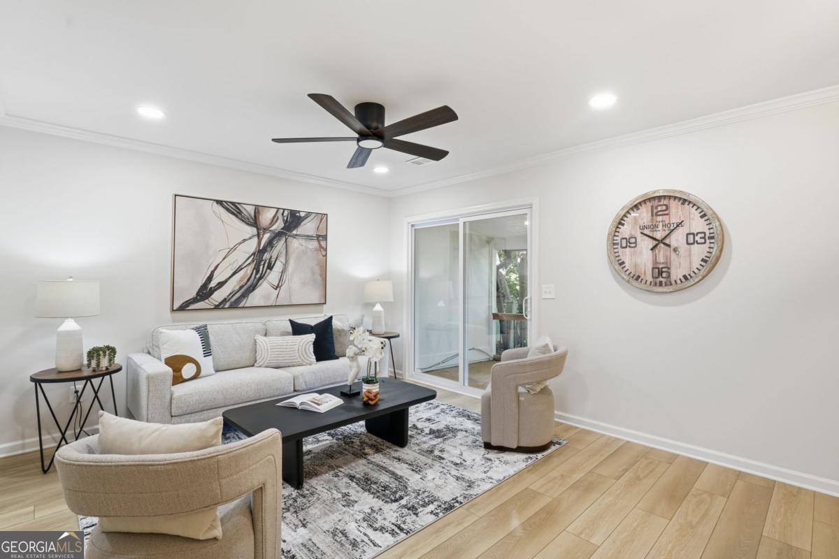 Cedar Pointe - Residential