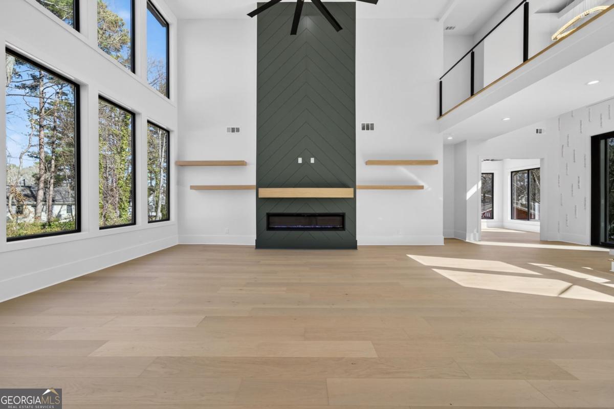 2223 Five Forks Trickum RD