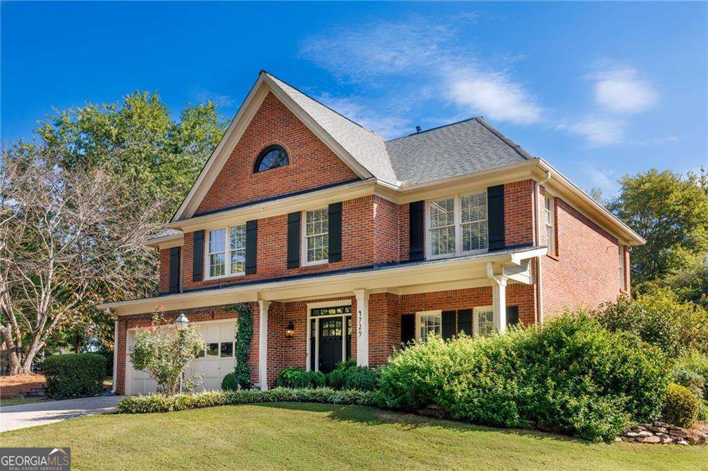 4729 Woodland Brook CT SE