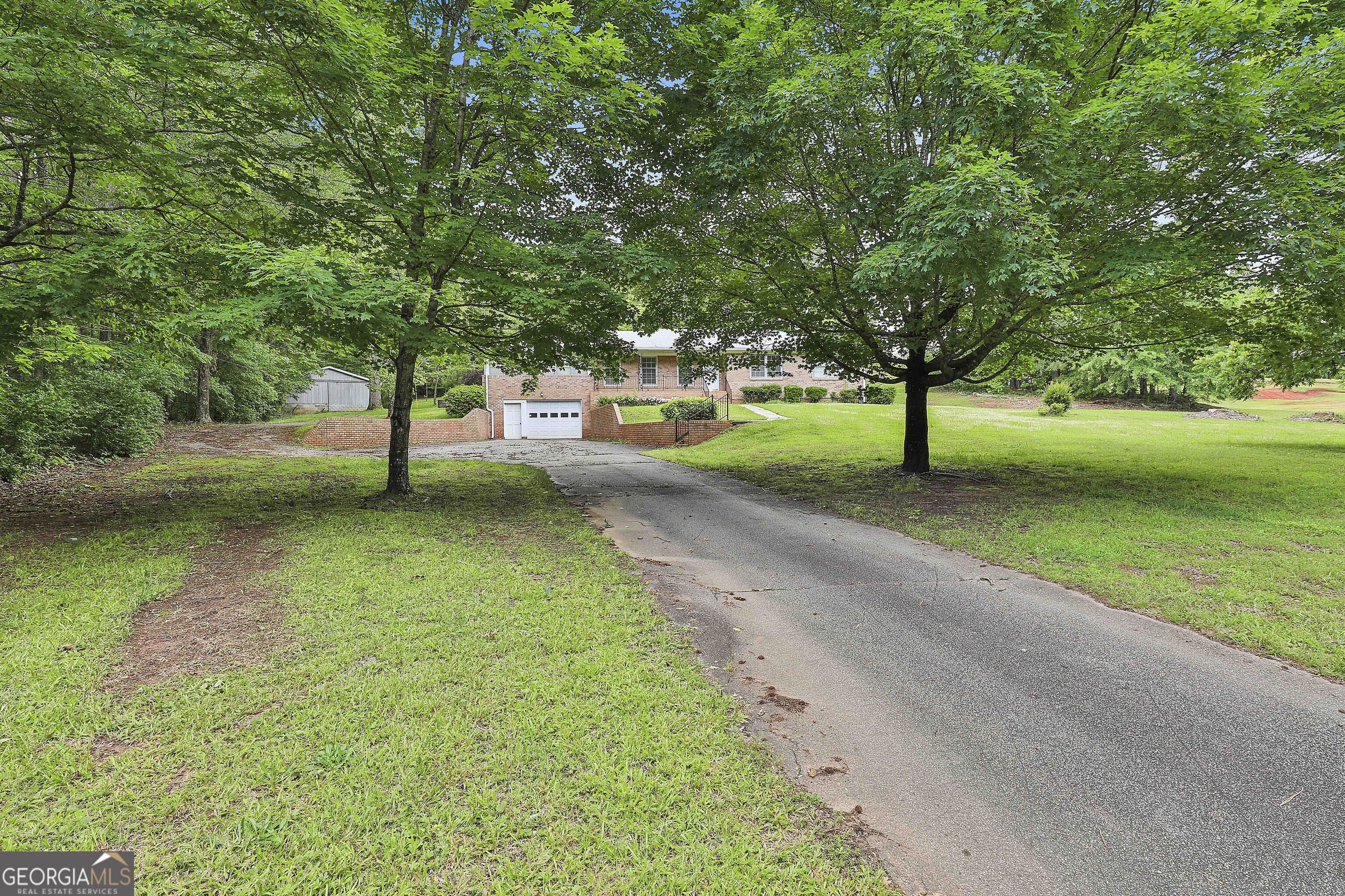 2846 Roscoe RD