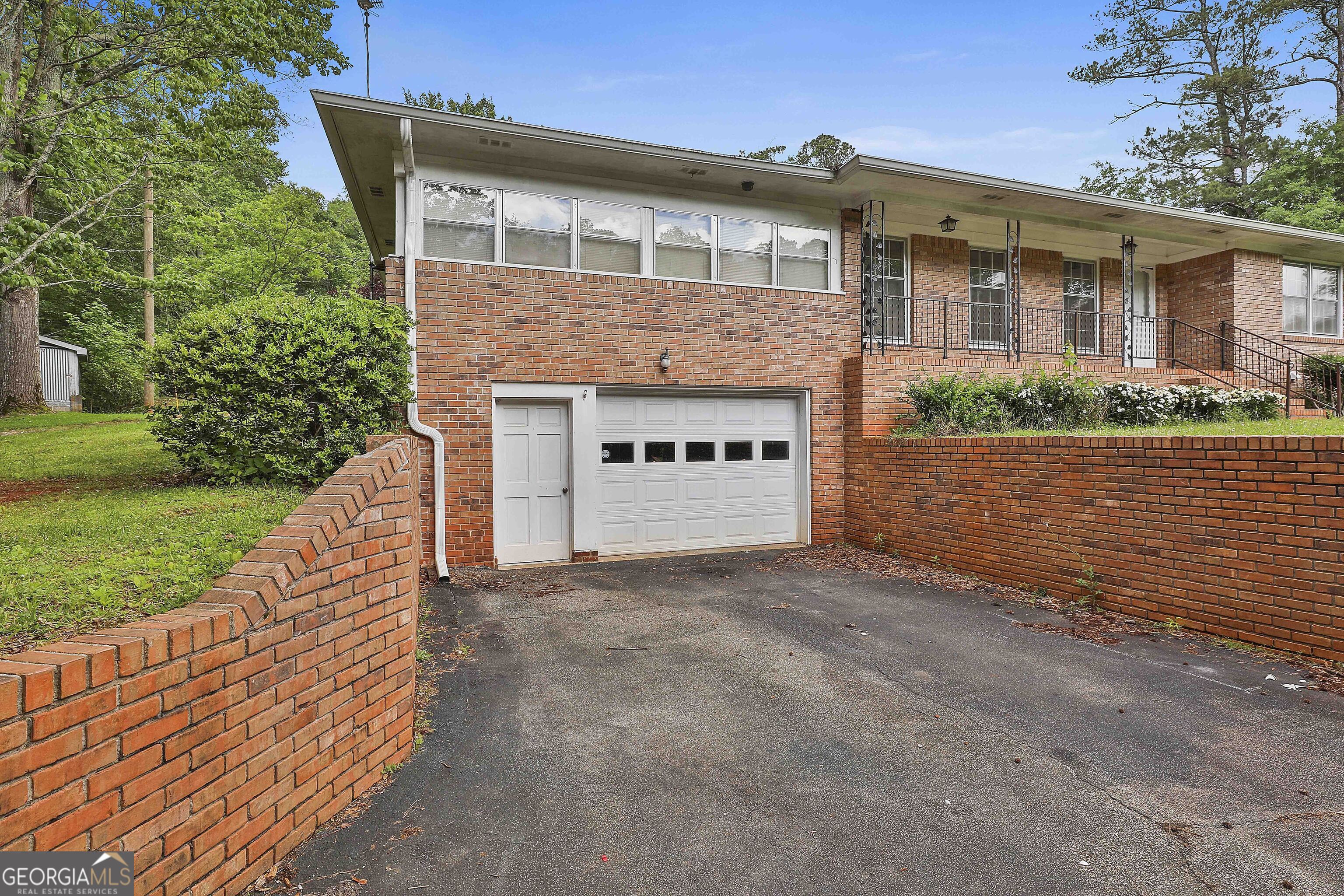 2846 Roscoe RD