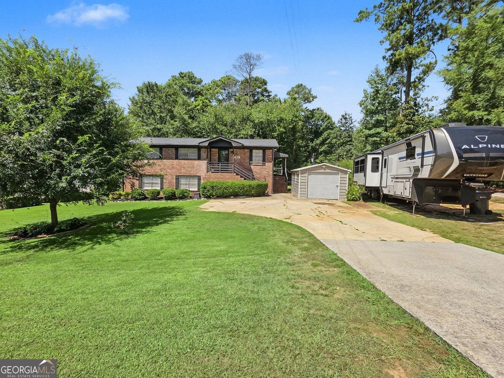 Photo of 4810 Brownsville Road, Powder Springs, GA 30127 (MLS # 10845448)