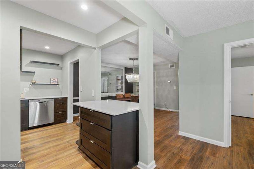 Photo of 6851 Roswell Road #H18, Atlanta, GA 30328 (MLS # 10742010)