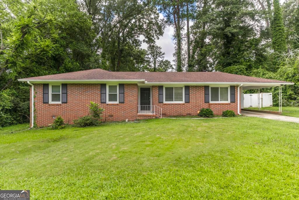 Photo of 1049 Newport Road, Macon, GA 31210 (MLS # 10809350)