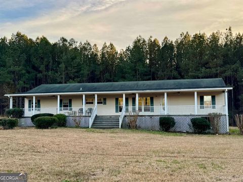 Photo of 5401 Union Point Highway, Union Point, GA 30669 (MLS # 10657310)