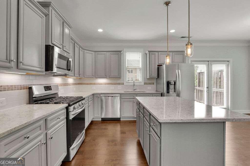 Photo 16 of 48 of 2201 Fullers ALY townhome