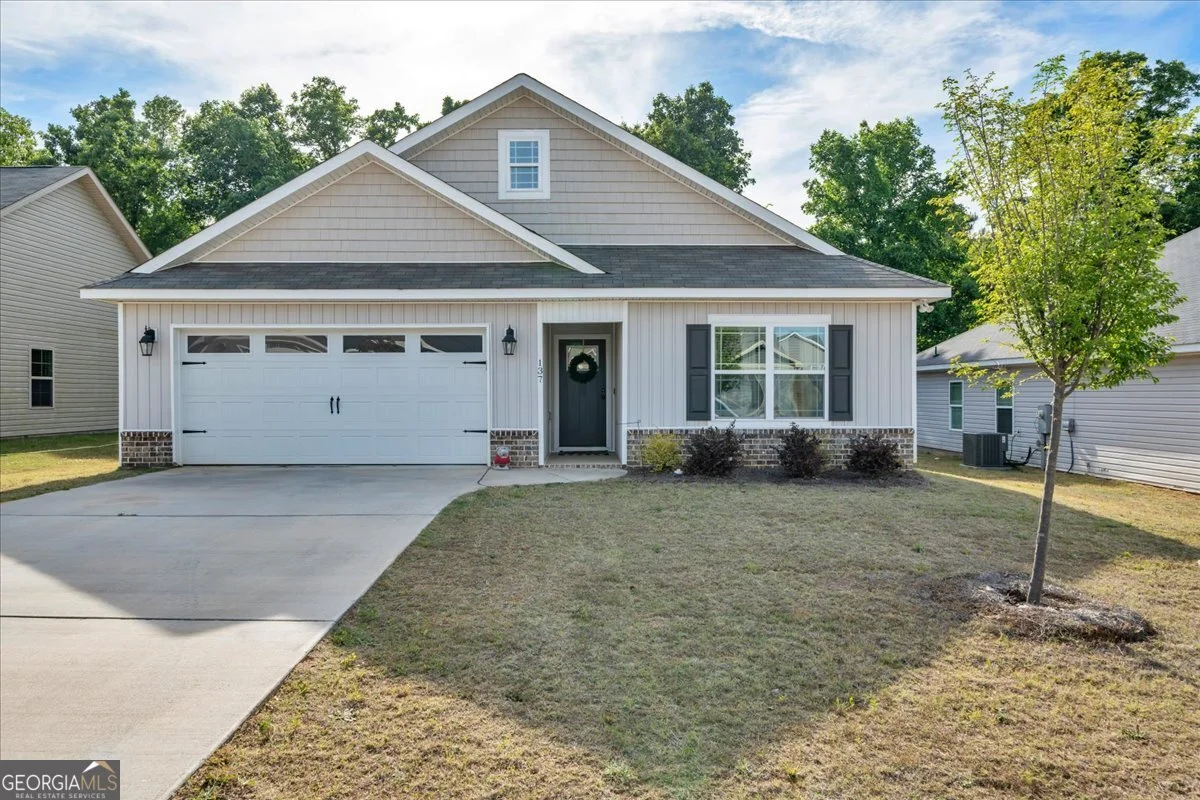137 Red Tail Circle, Byron, GA, 31008