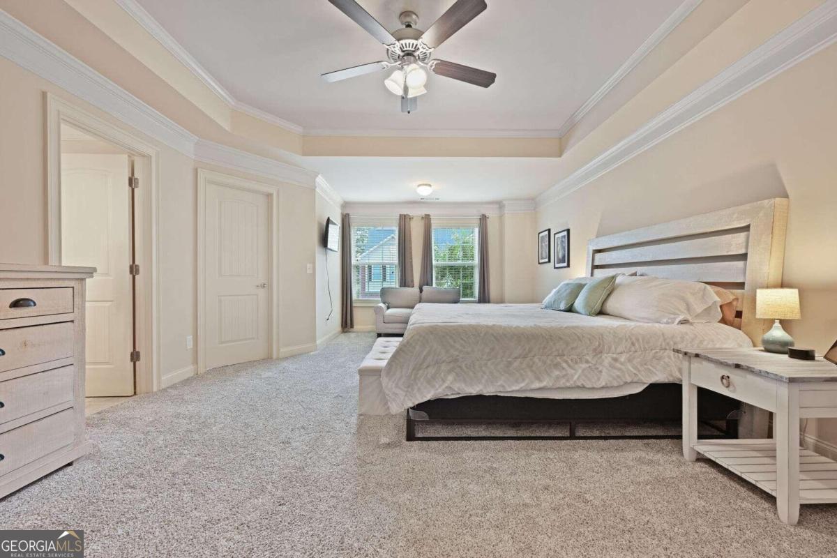 Oaks On Jordan - Residential