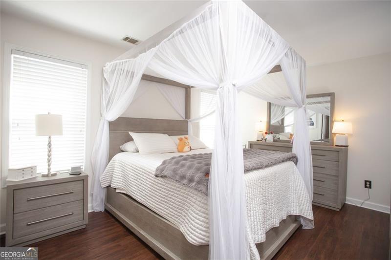 Ivy Green - Residential