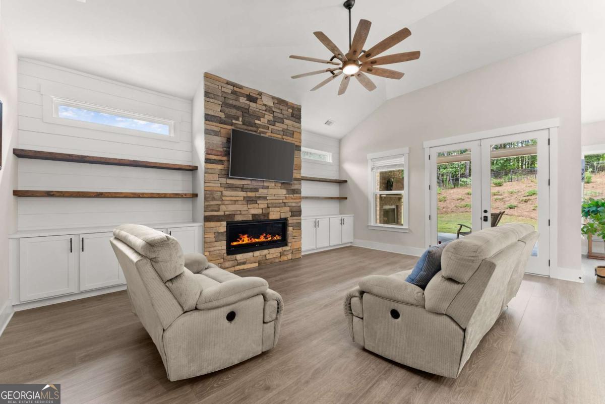 Traditions of Braselton - Residential