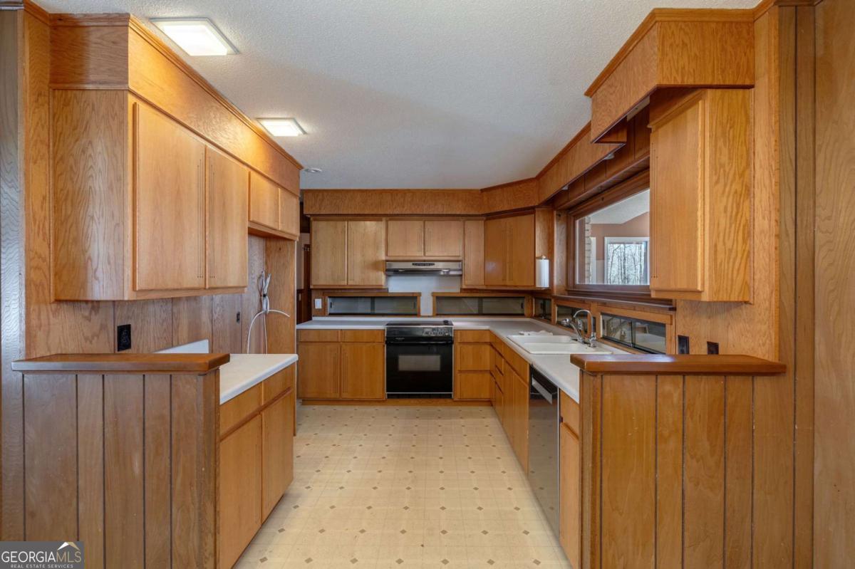 1380 Brittain Estates DR