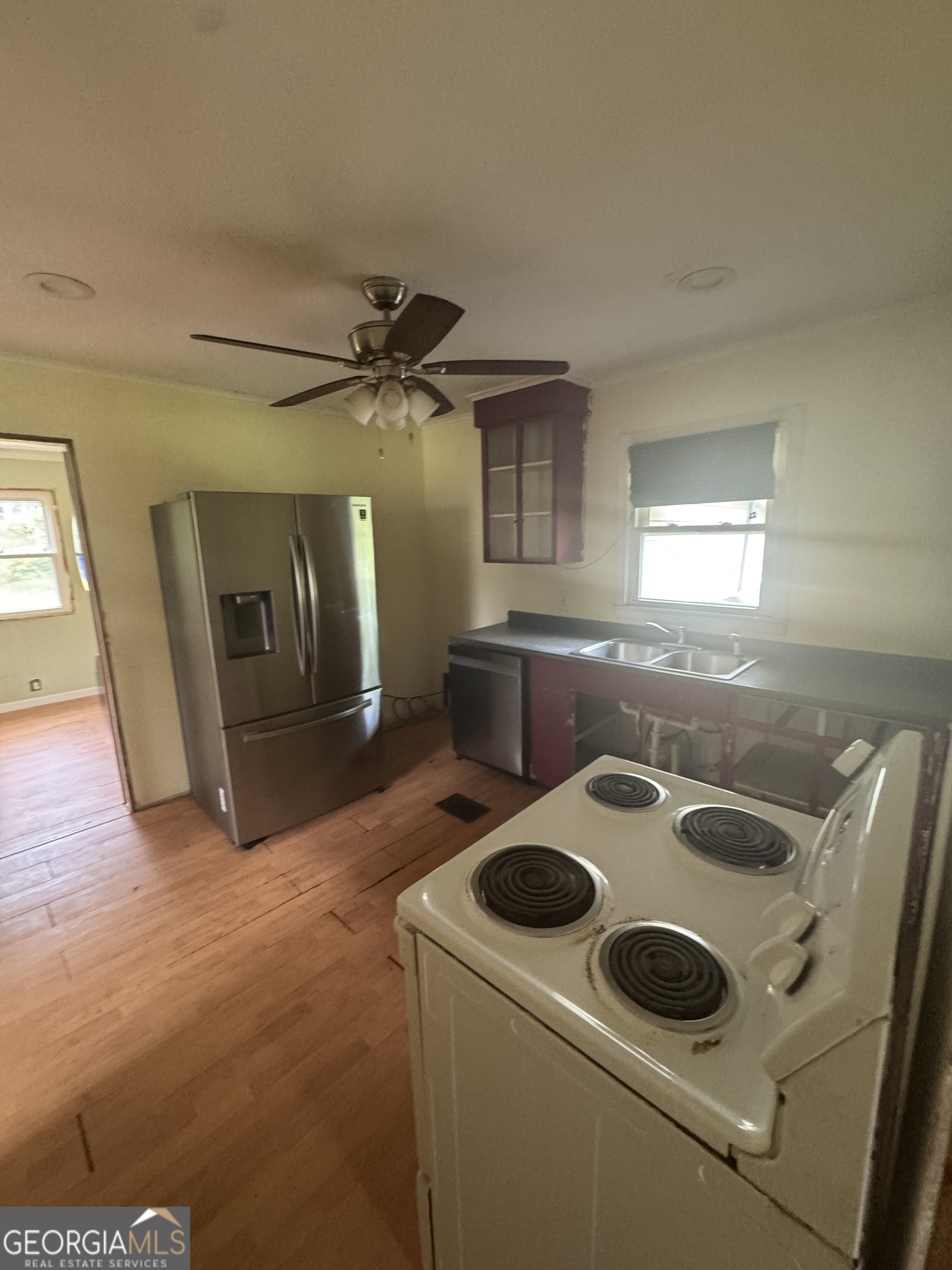 114 Boone DR