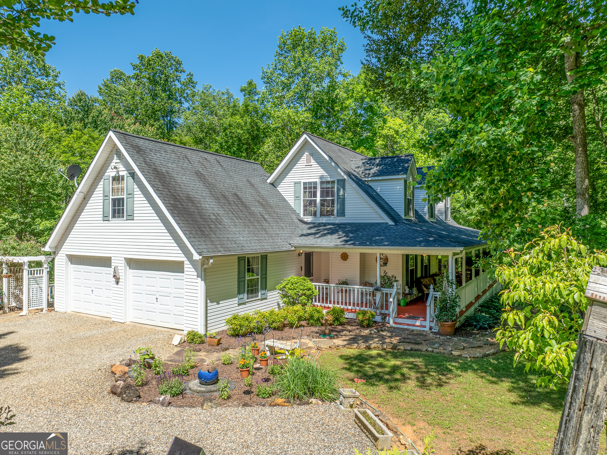 724 Fish Cove RD