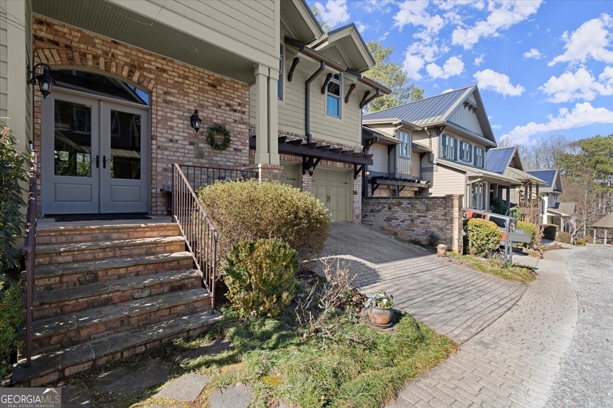 105 Weatherford PL