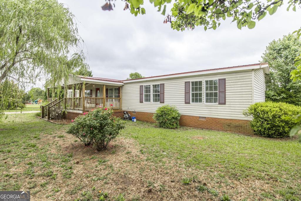 127 Shamrock CIR