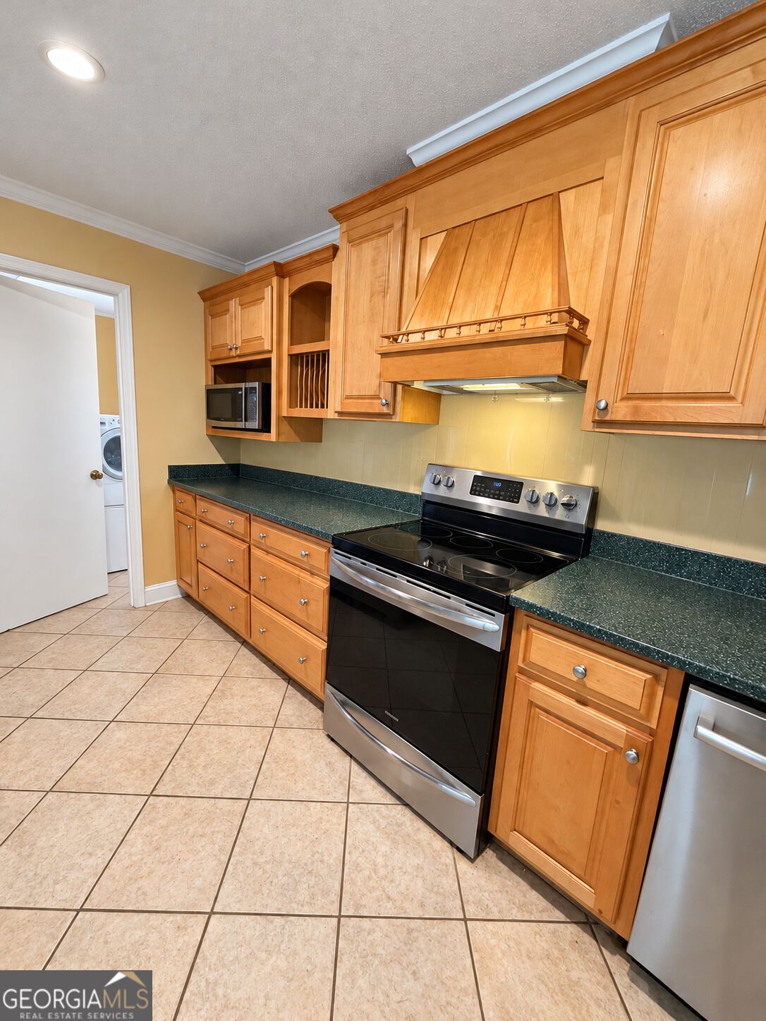 1508 James Wilson DR