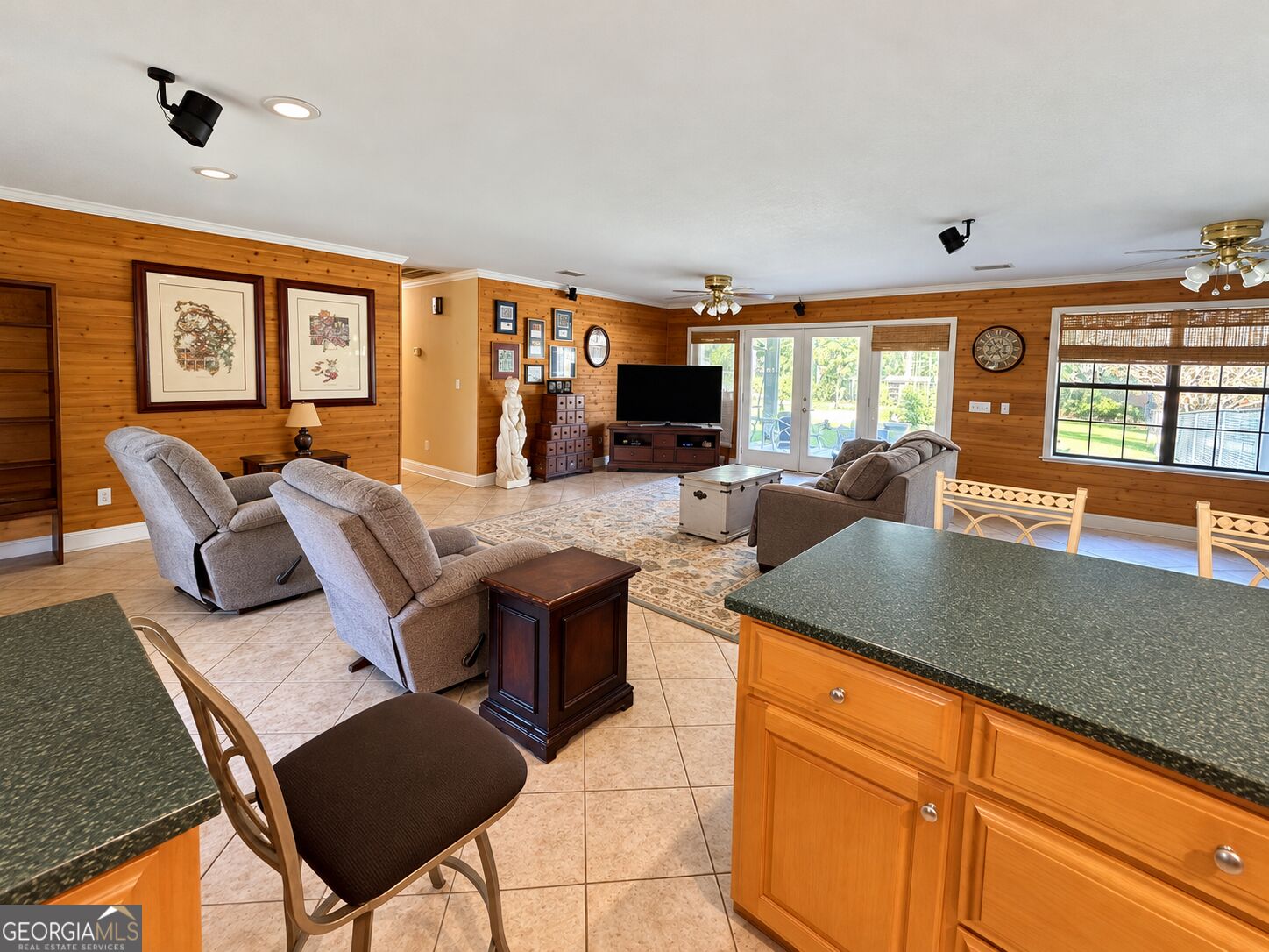 1508 James Wilson DR