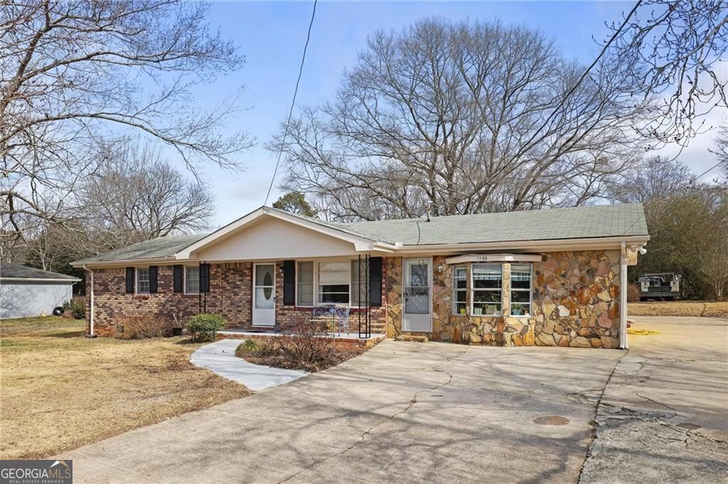 1155 Casteel RD