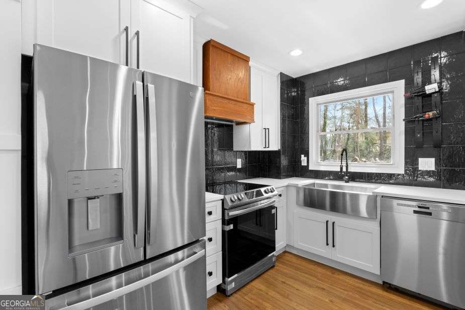 6660 Hidden Brook TRL