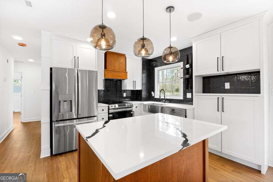 6660 Hidden Brook TRL