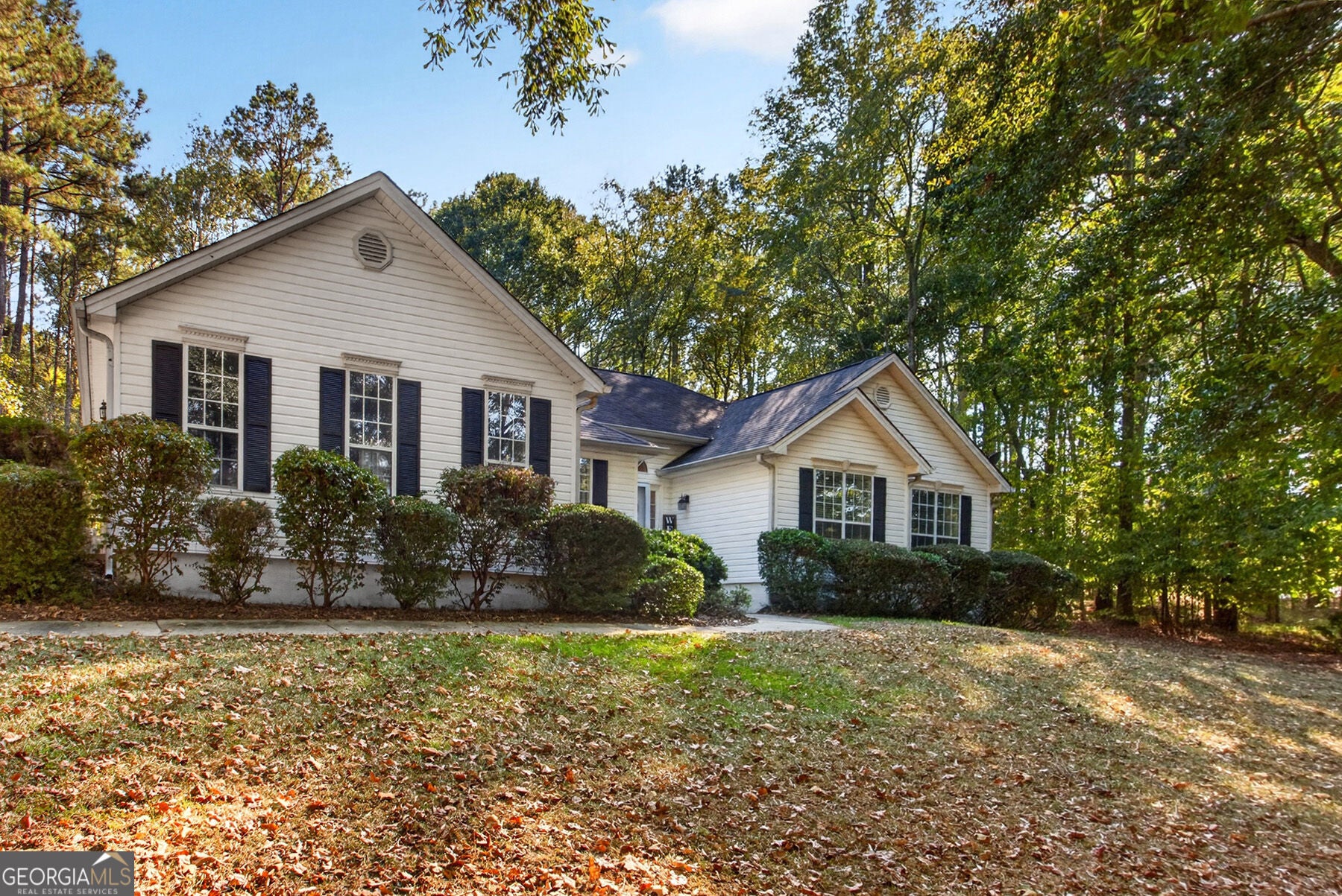 27 Hickory LN