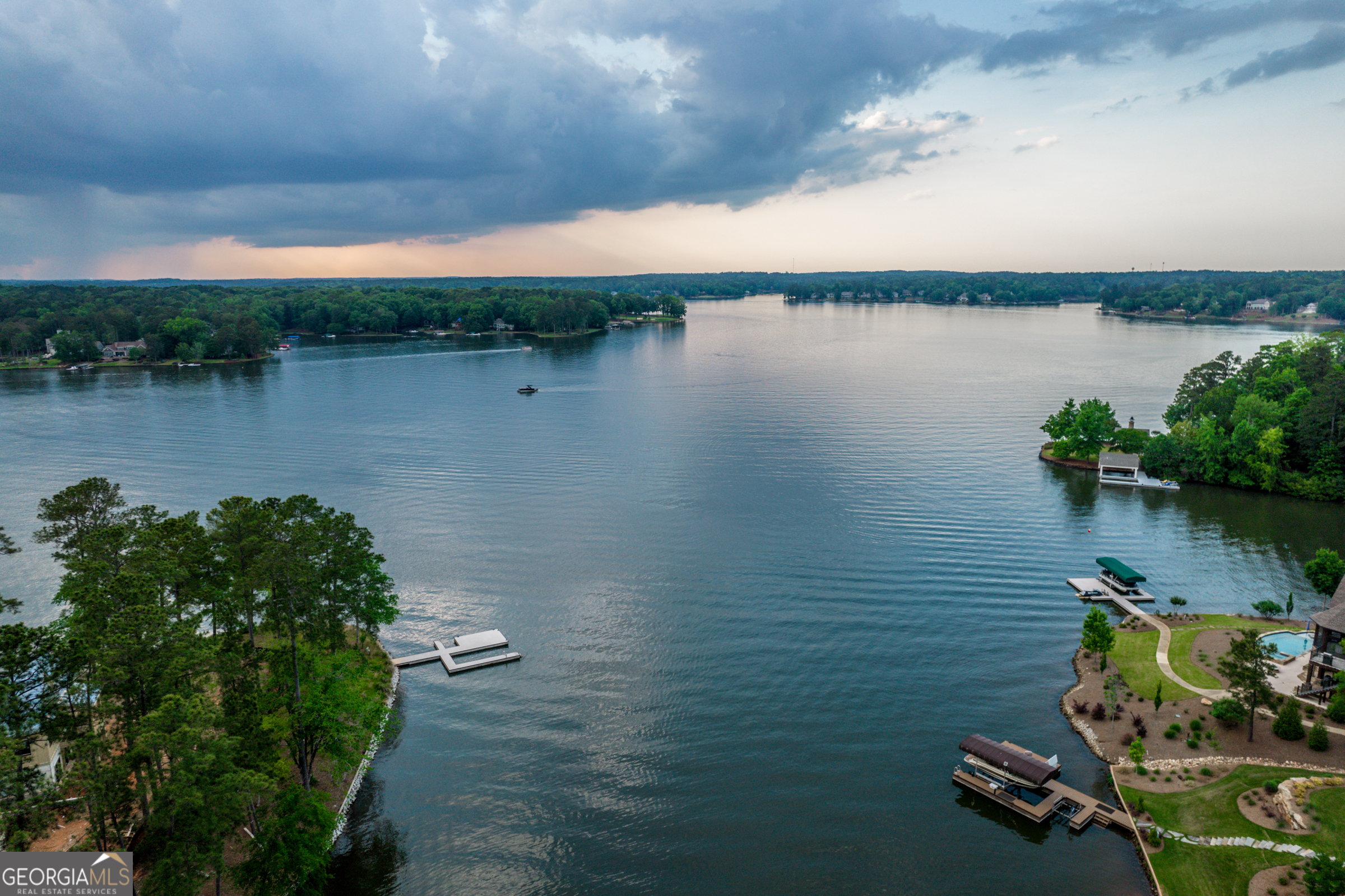 Reynolds Lake Oconee - Residential