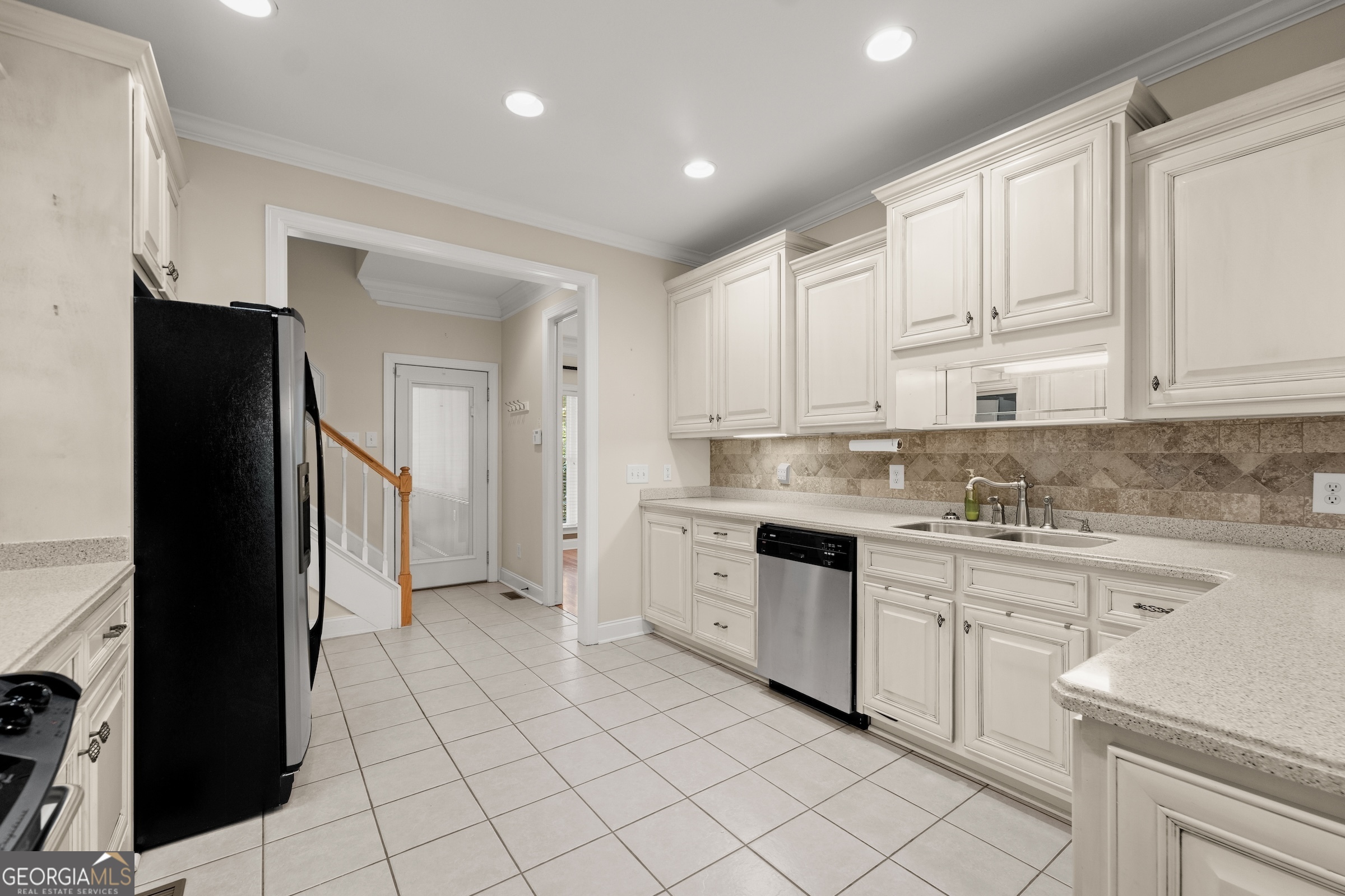 626 Oak Pointe DR