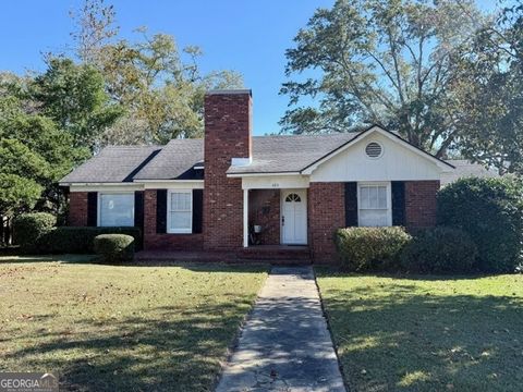 405 S Leroy ST Metter GA 30439