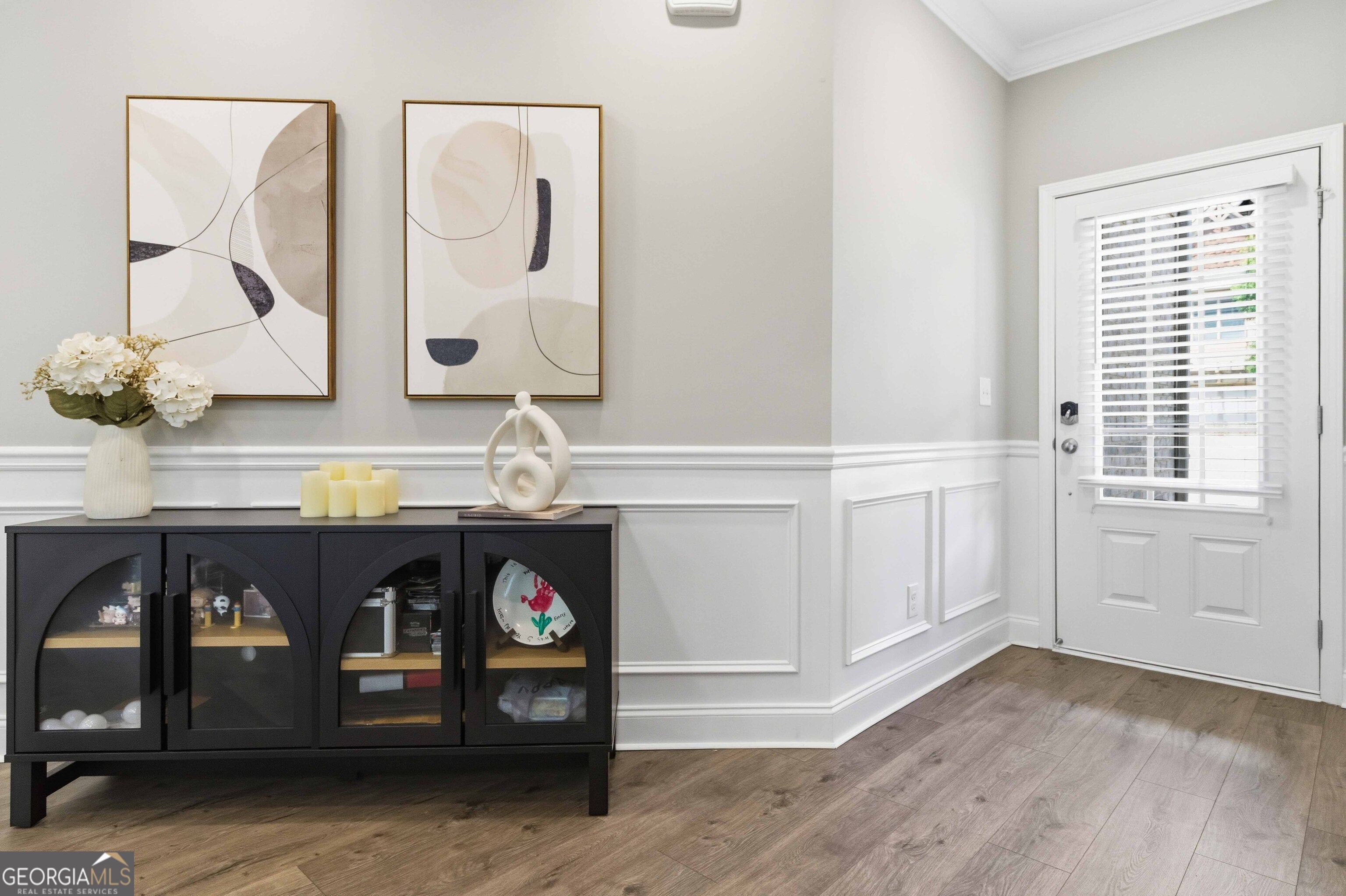 2618 Lake Manor CIR