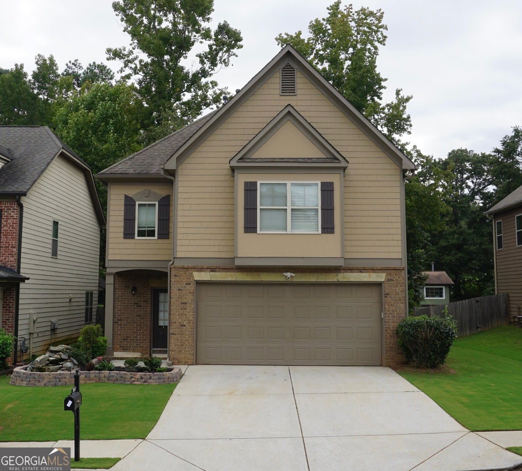 Photo of 2618 Lake Manor Circle, Duluth, GA 30096 (MLS # 10851924)