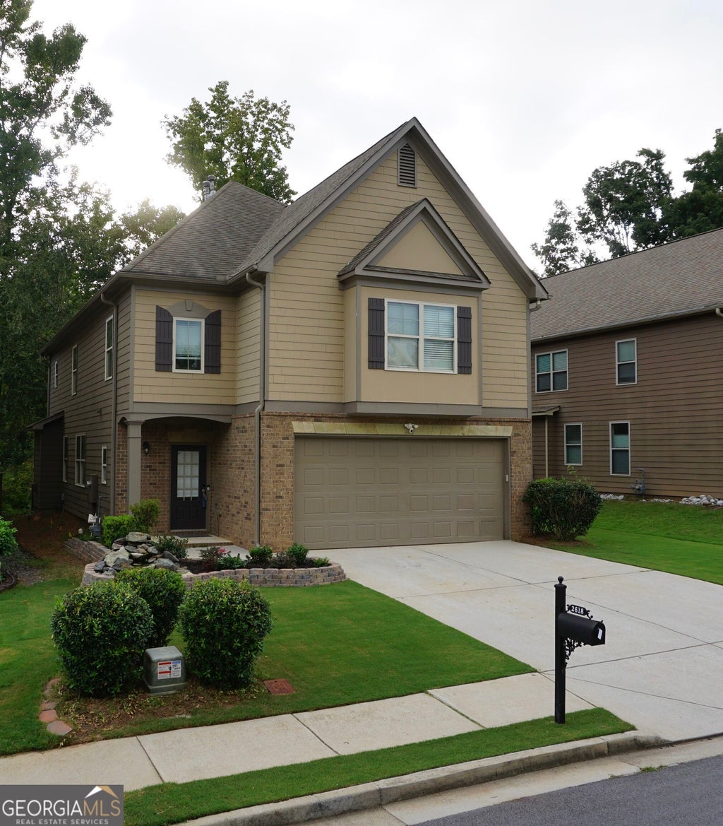 Photo of 2618 Lake Manor Circle, Duluth, GA 30096 (MLS # 10851924)