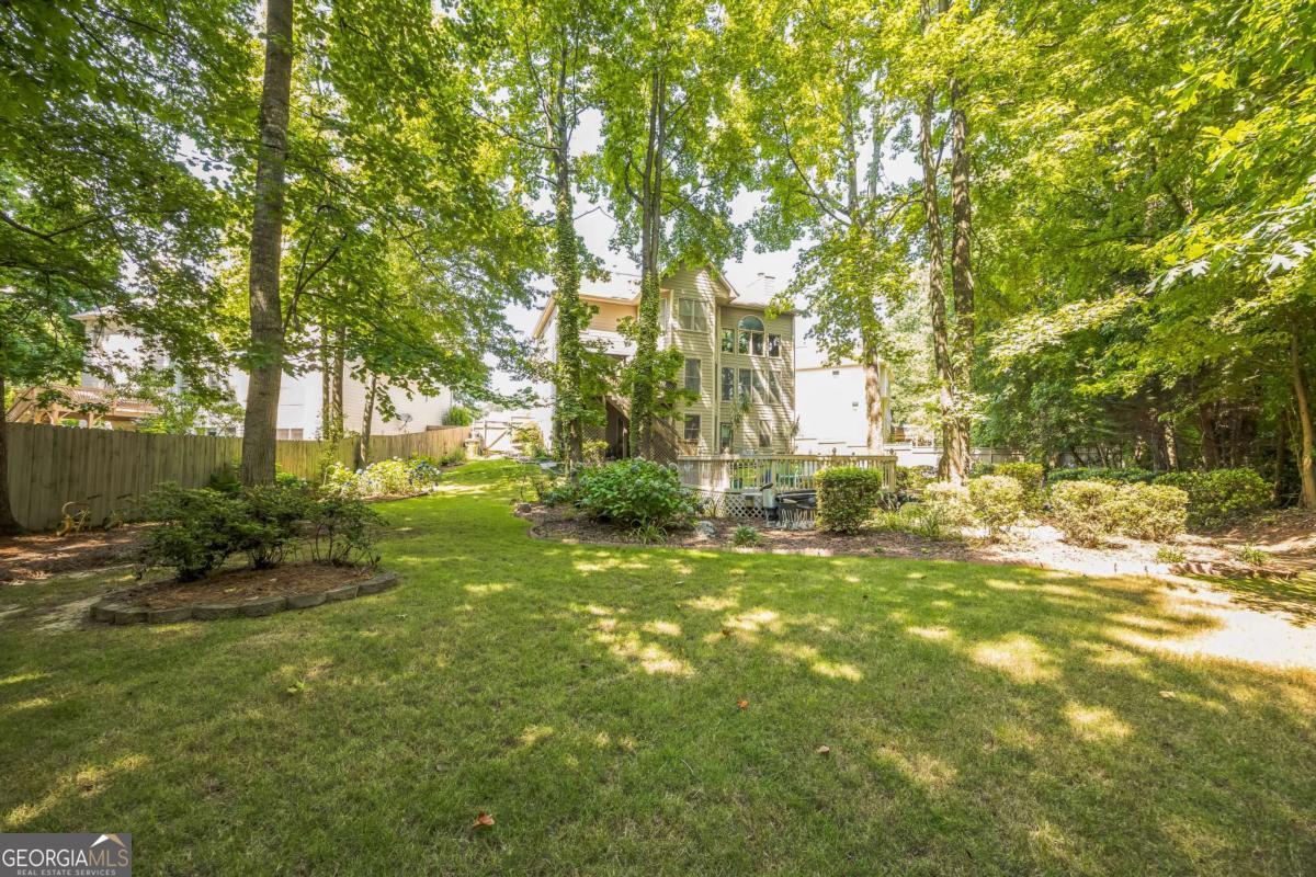 840 Milton Oaks DR