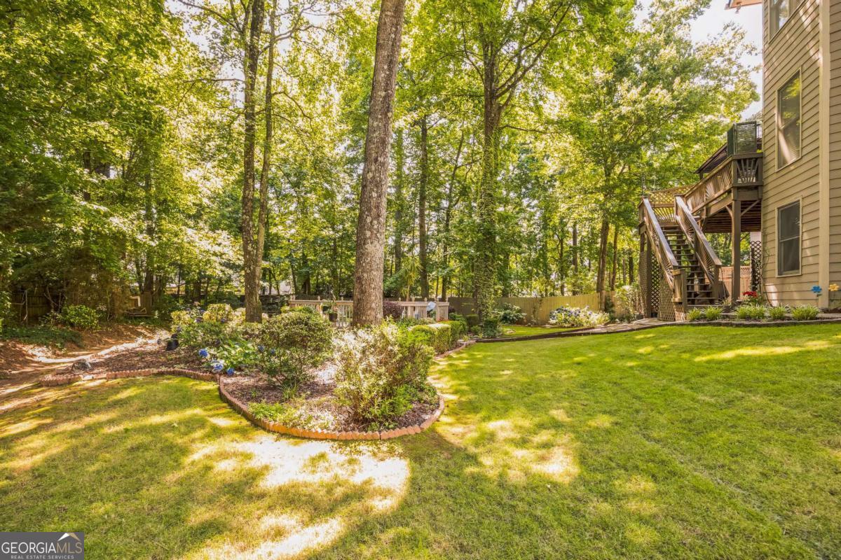 840 Milton Oaks DR