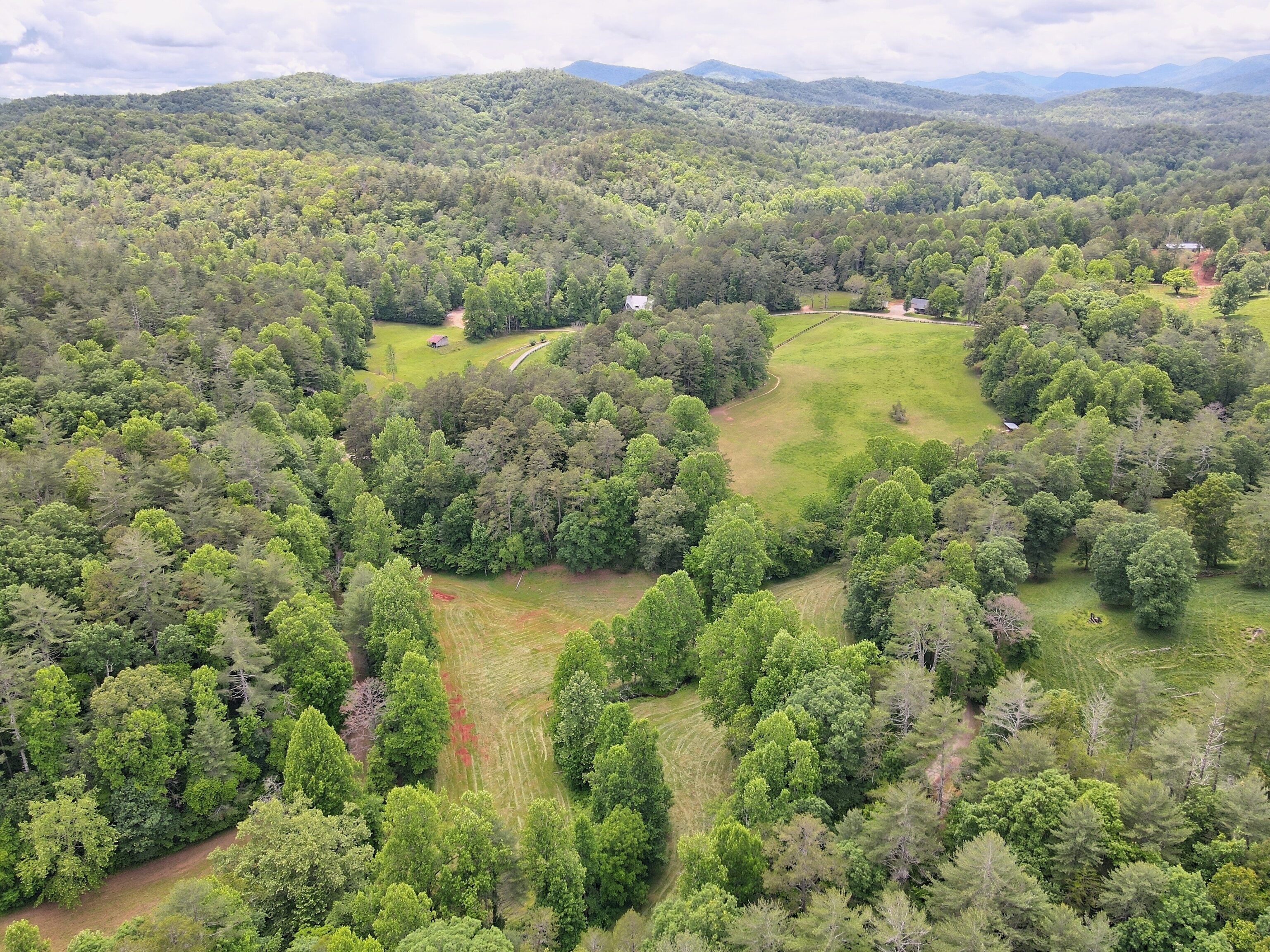 Clayton, Georgia 30525, United States, 8 Bedrooms Bedrooms, ,8 BathroomsBathrooms,Residential,Active,216322