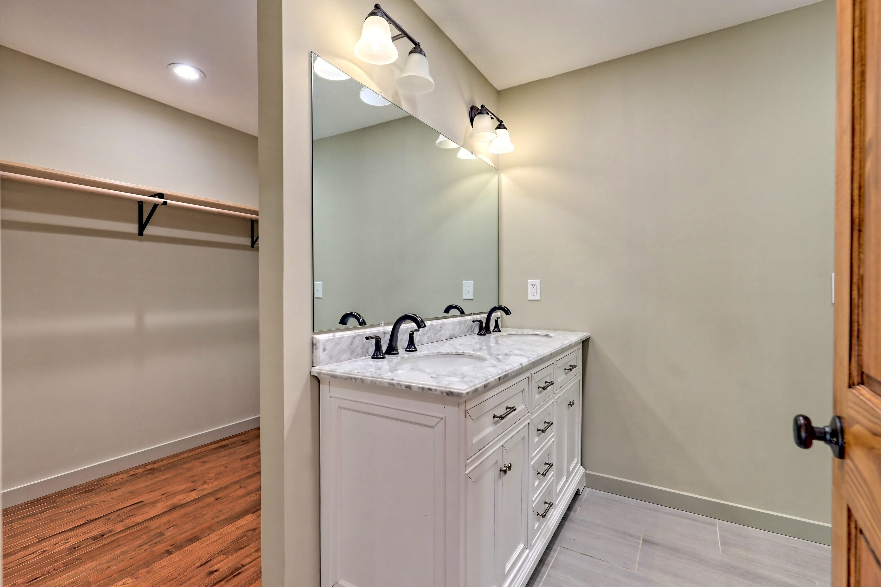 Clayton, Georgia 30525, United States, 8 Bedrooms Bedrooms, ,8 BathroomsBathrooms,Residential,Active,216322