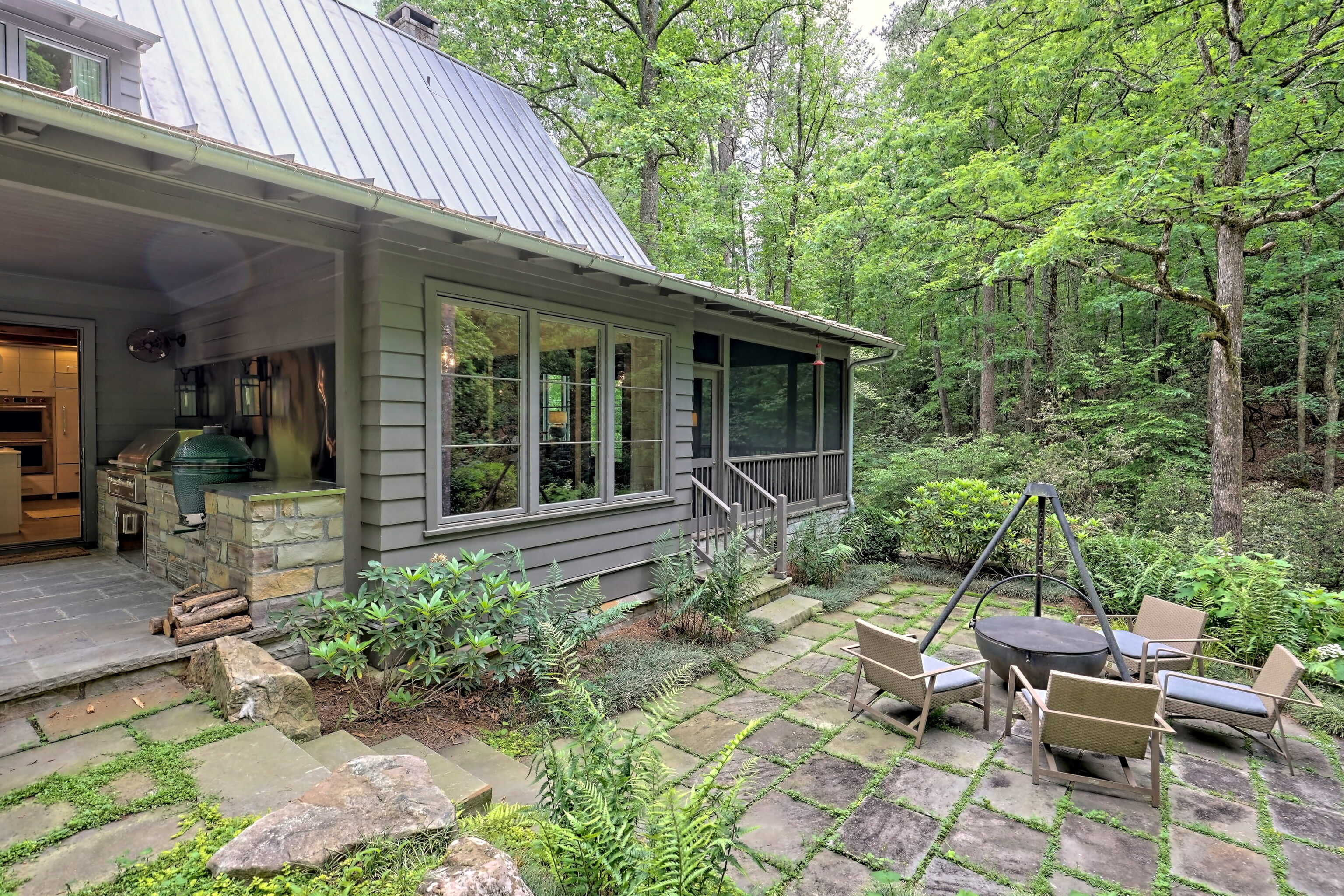 Clayton, Georgia 30525, United States, 8 Bedrooms Bedrooms, ,8 BathroomsBathrooms,Residential,Active,216322