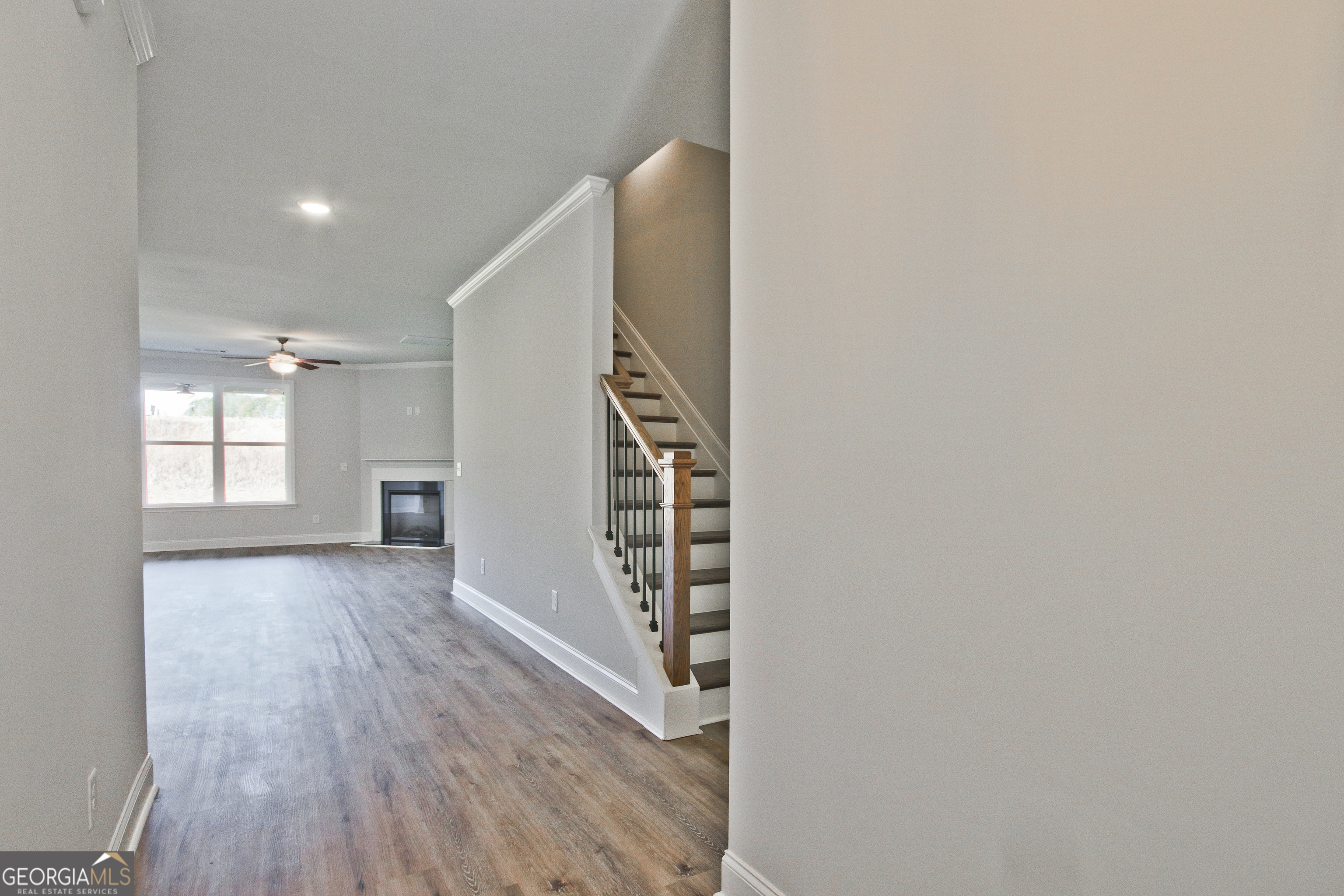 1401 Sunny Valley LN