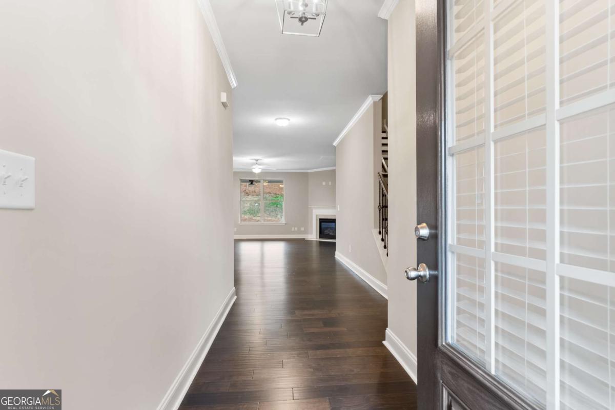 1401 Sunny Valley LN