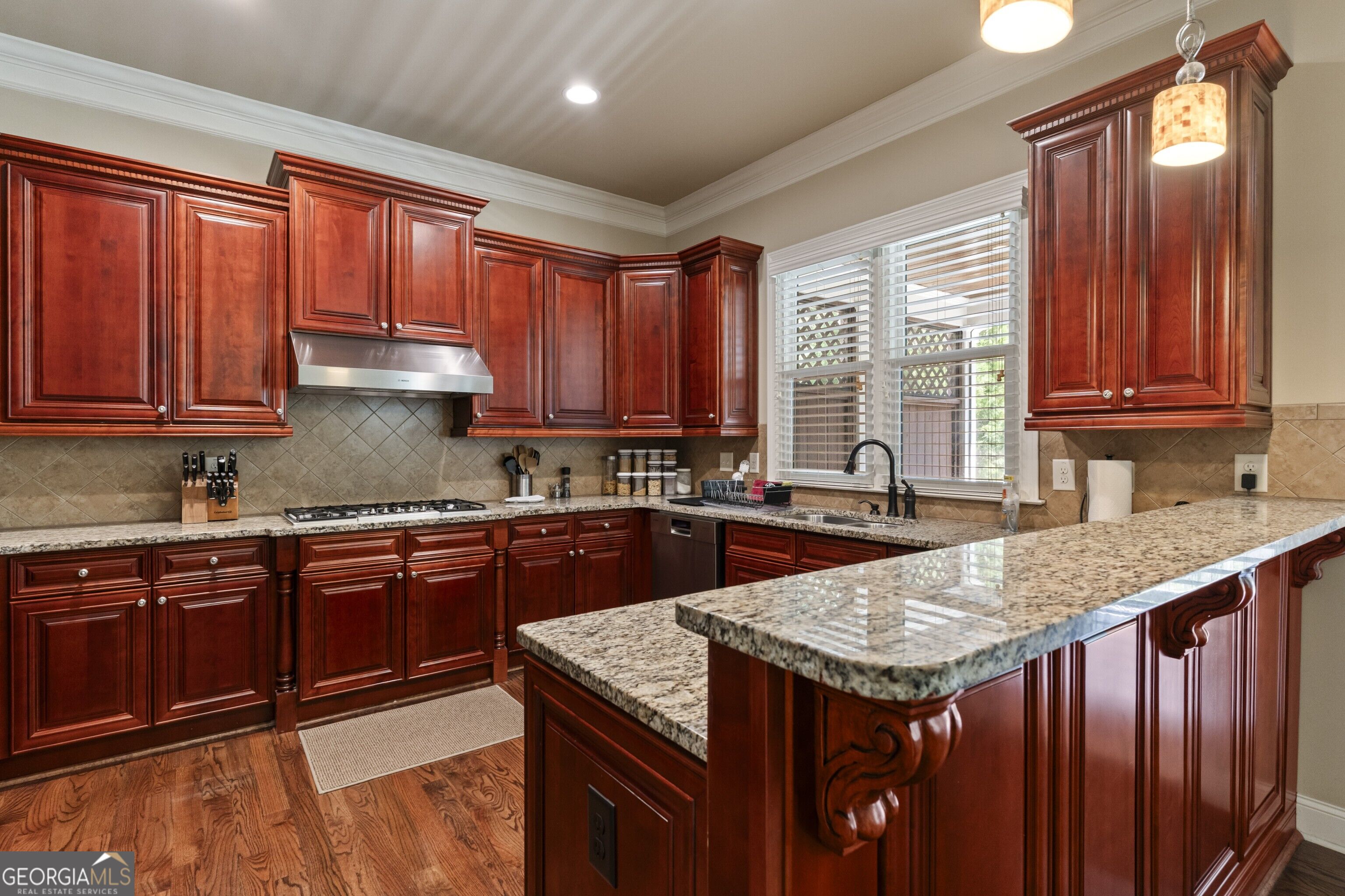 276 Trecastle SQ