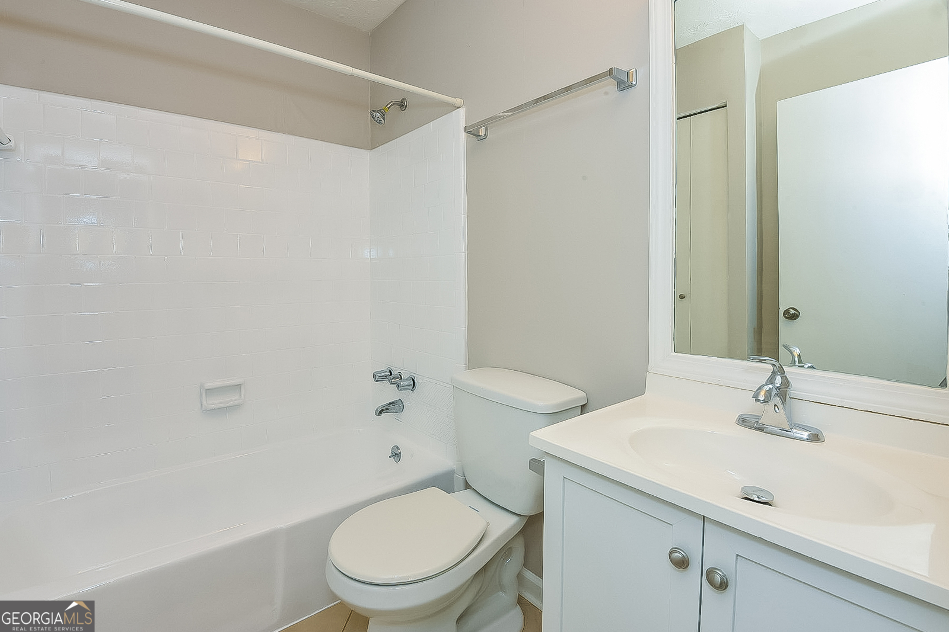 Country Place East - Residential Lease